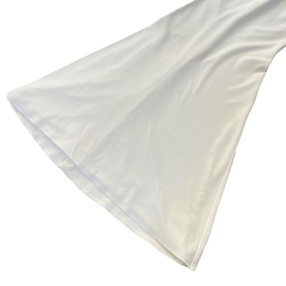 Katie May Mary Kate Gown in Ivory - Picture 3 of 11